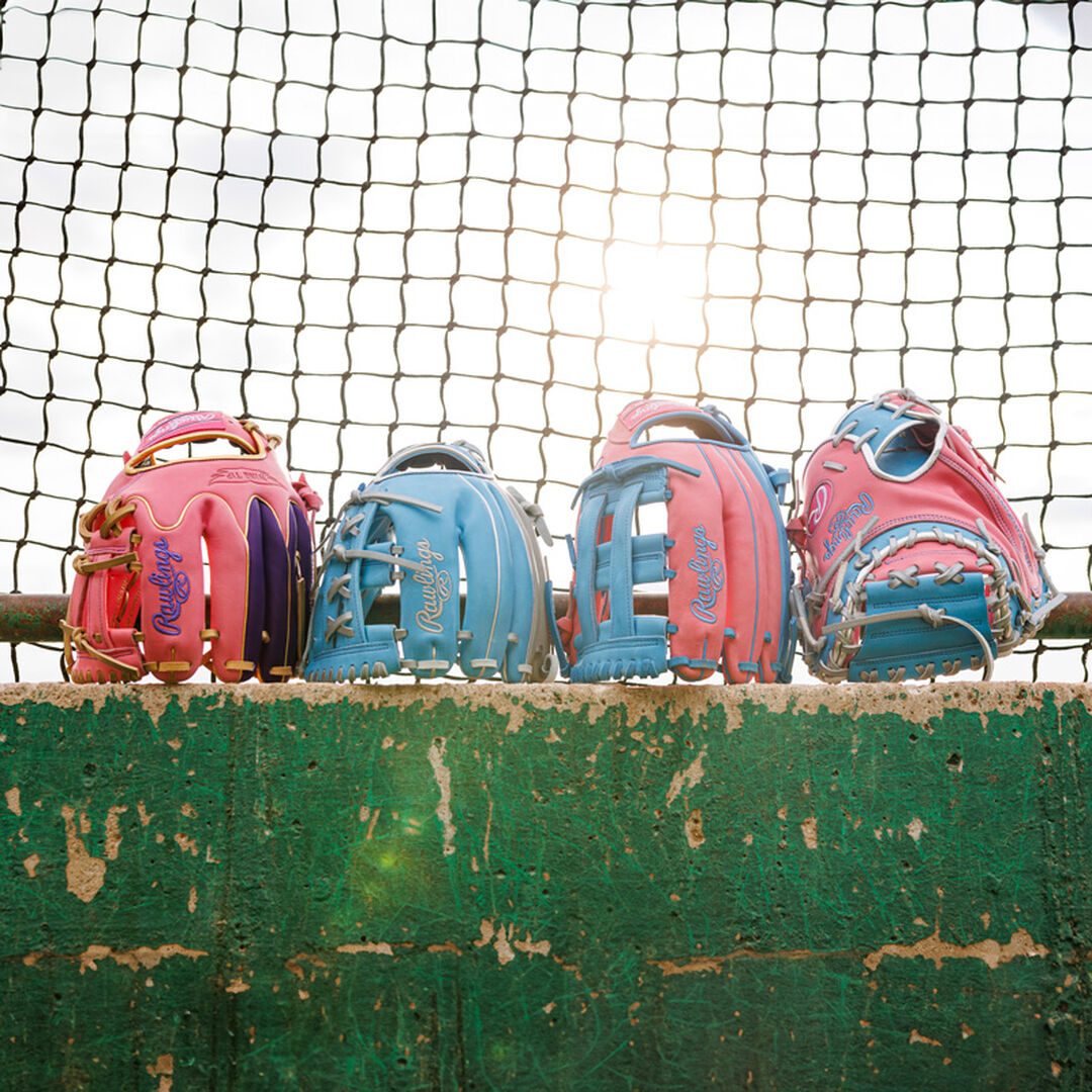 Exclusive Heart of the Hide 32.5" Catcher's Mitt, Right Hand Throw