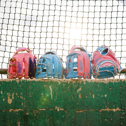 Exclusive Heart of the Hide 32.5" Catcher's Mitt, Right Hand Throw