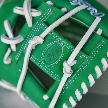 Exclusive Heart of the Hide 11.5-Inch Kelly Green Infield Glove, Right Hand Throw