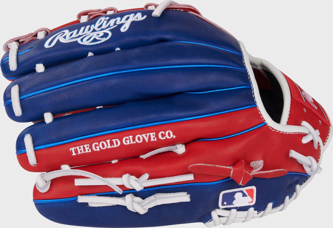 Luis Robert Jr. Heart of the Hide Outfield Glove