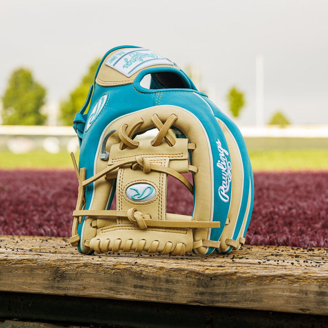 Exclusive Heart of the Hide 11.5" Infield Baseball Glove, Right Hand Throw