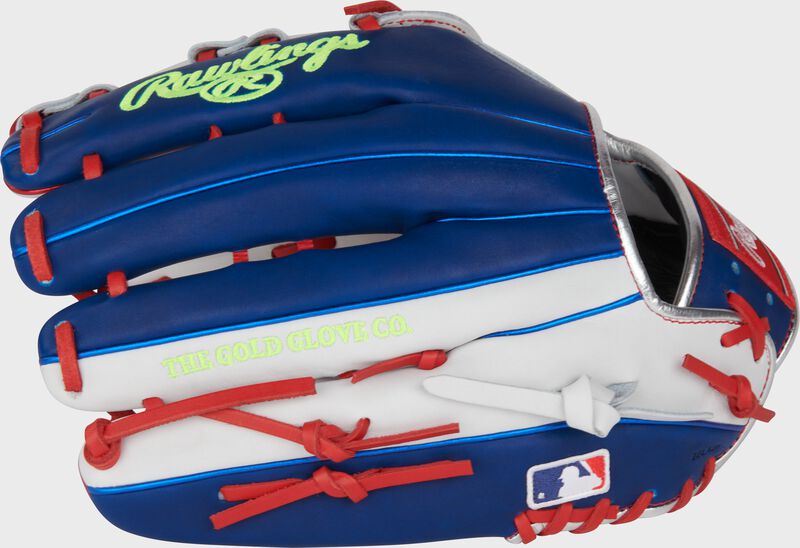 Rawlings Gameday 57 Series Luis Robert Heart Of The Hide Outfield Royal / White | 6CCR4J69